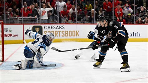 Ovechkin career goal 822: Tracker, highlights and more .